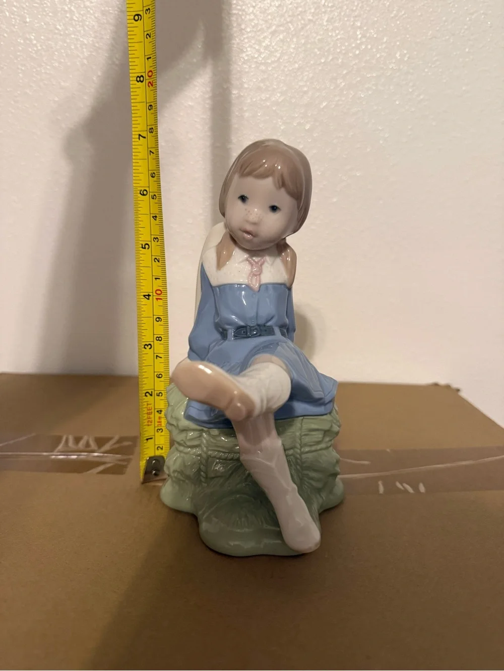 Lladró Golden Moments Cowgirl Porcelain Figurine